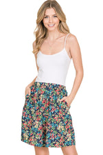 Elastic Waistband Shorts with Pockets Print